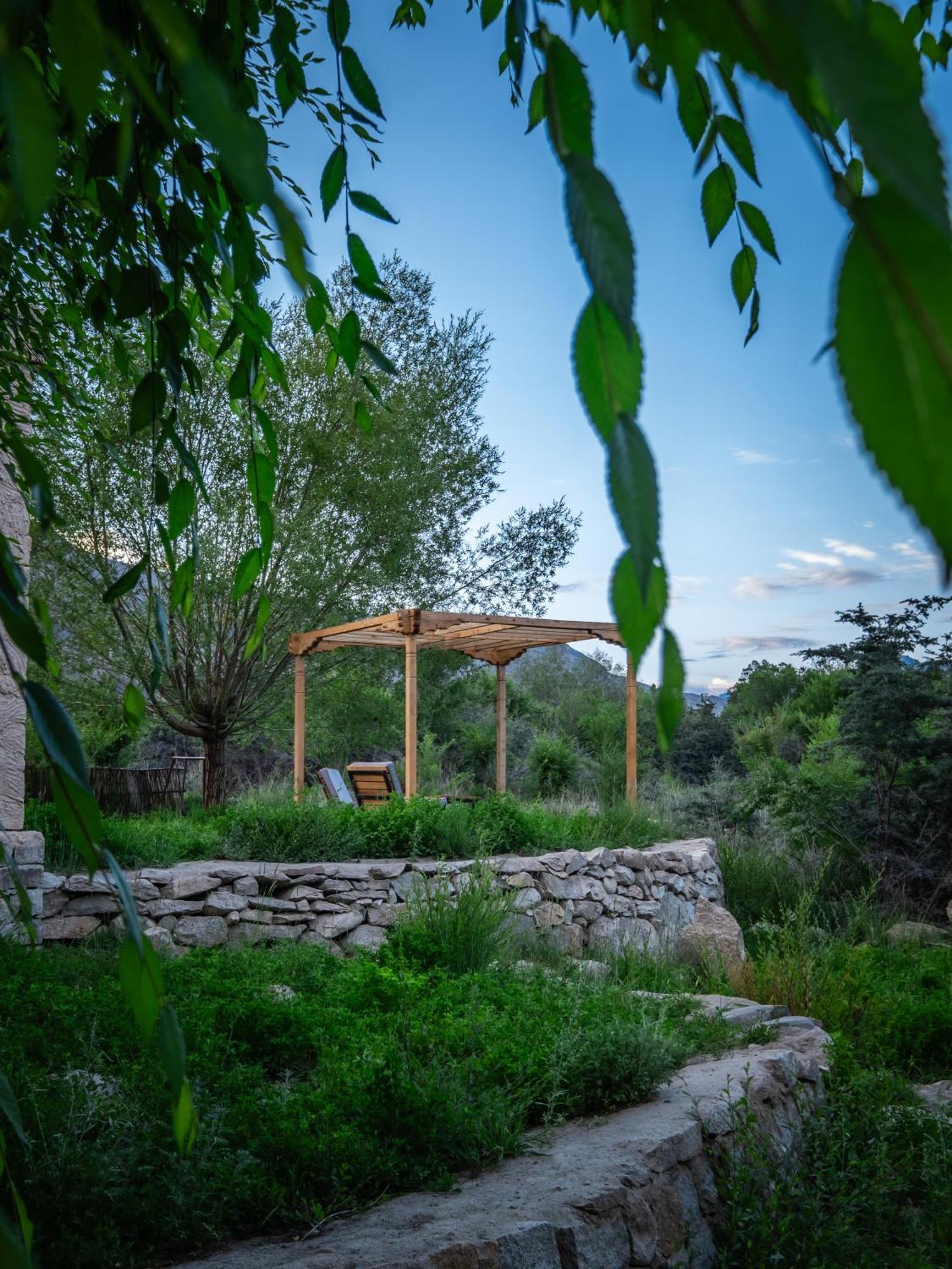 Hotel Lchang Nang Retreat-The House Of Trees-Nubra Valley Sumur Exterior foto